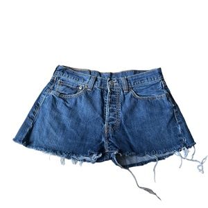 Levi’s 501 denim shorts